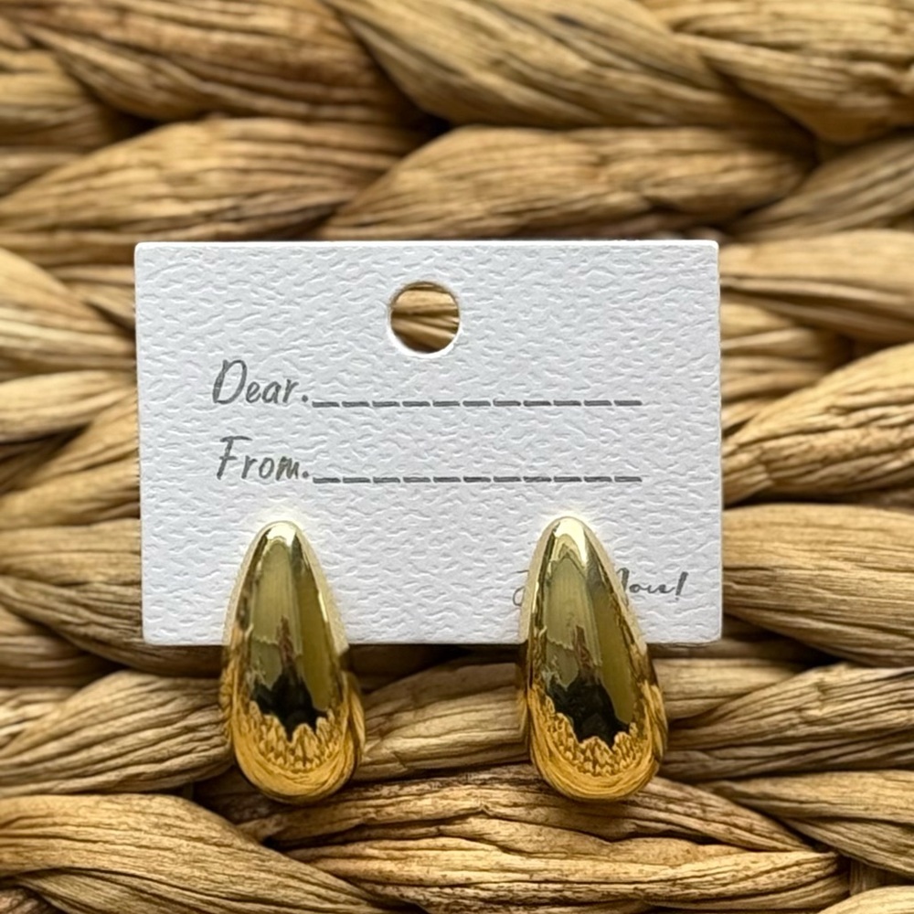 Gold Teardrop Earrings